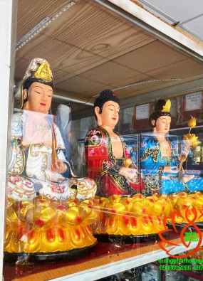 tôn Tượng Tam Thế Phật ngồi kích thước cao 48 cm màu HL51